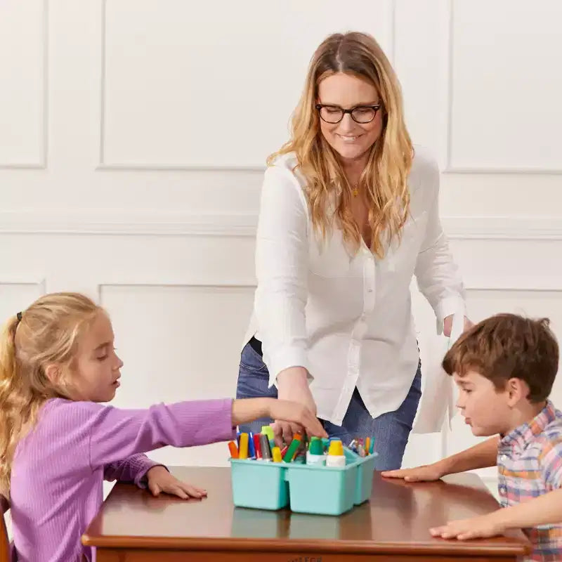 Tavolino da attività in legno quadrato per bambini (1 bambino) - bianco antico / noce scuro / grigio slavato / miele