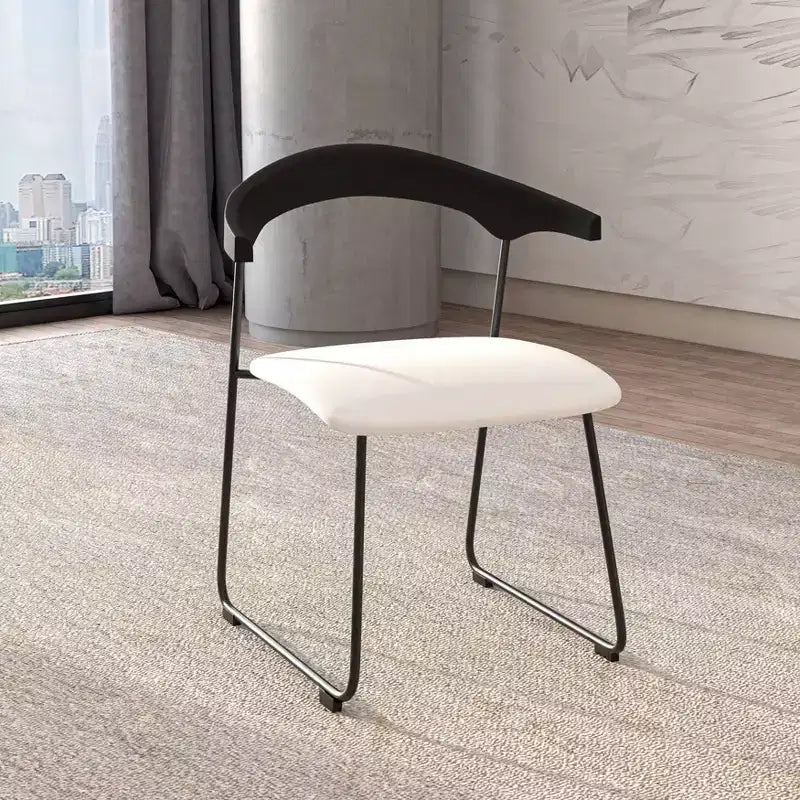Sedia da pranzo imbottita senza braccioli a barile con schienale in legno e gambe in ferro, multicolor, set da 4 pezzi