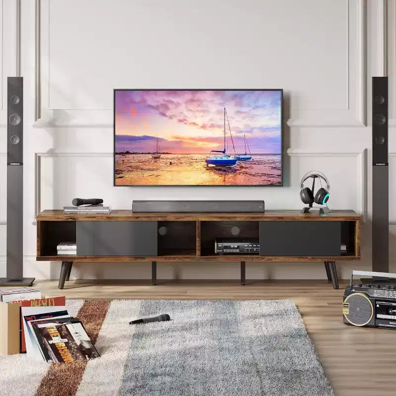 Mobile TV a basso profilo da 70" con ante scorrevoli, Nero carbone / Grigio lavato / Nero rustico, Adatto per TV fino a 75"